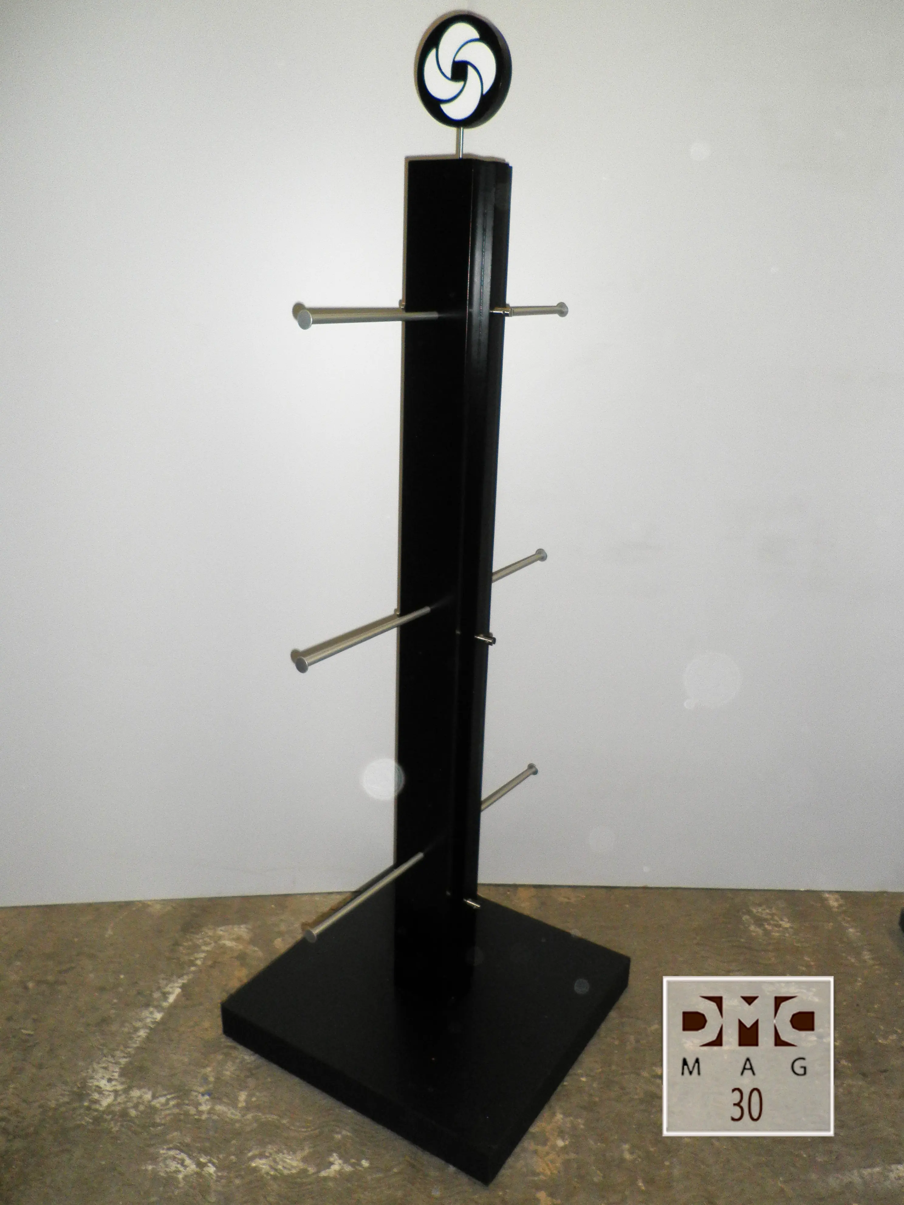 Exhibidor de gorras y sombreros